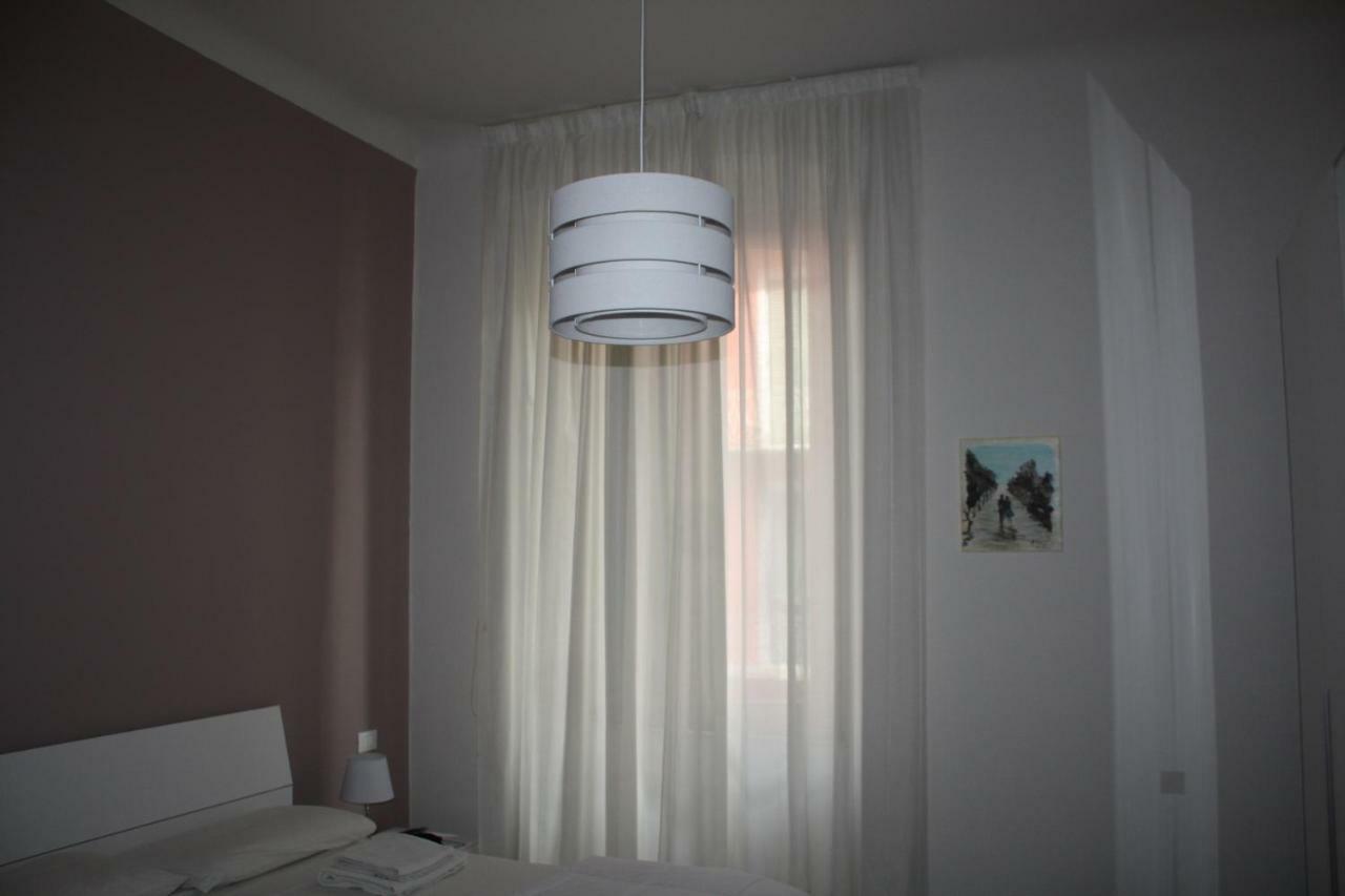 Big Central Room La Spezia Ngoại thất bức ảnh